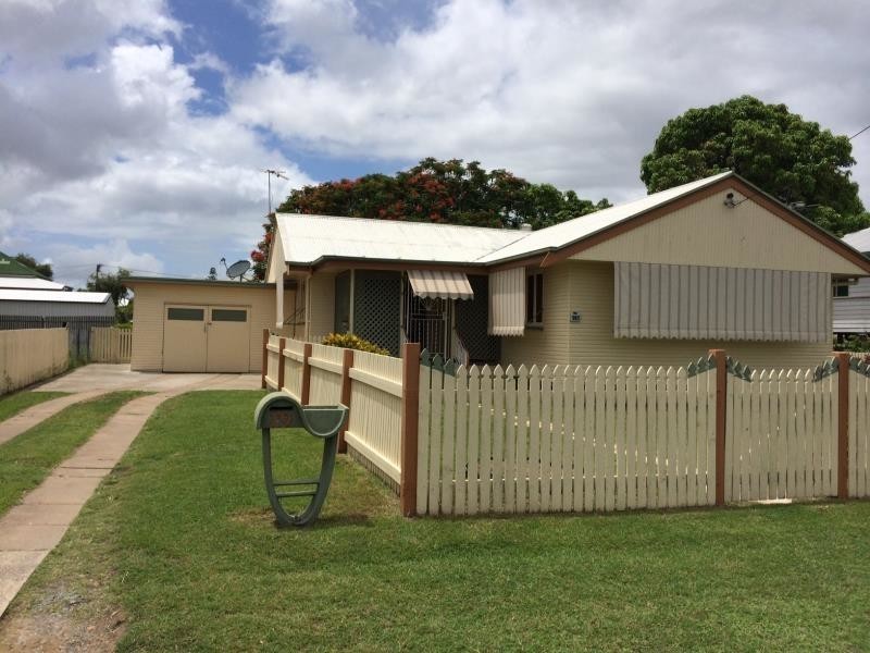 79 Main Street, Park Avenue QLD 4701